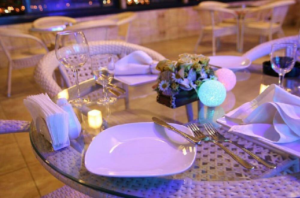 Aksan Hotel イズミル エクステリア 写真