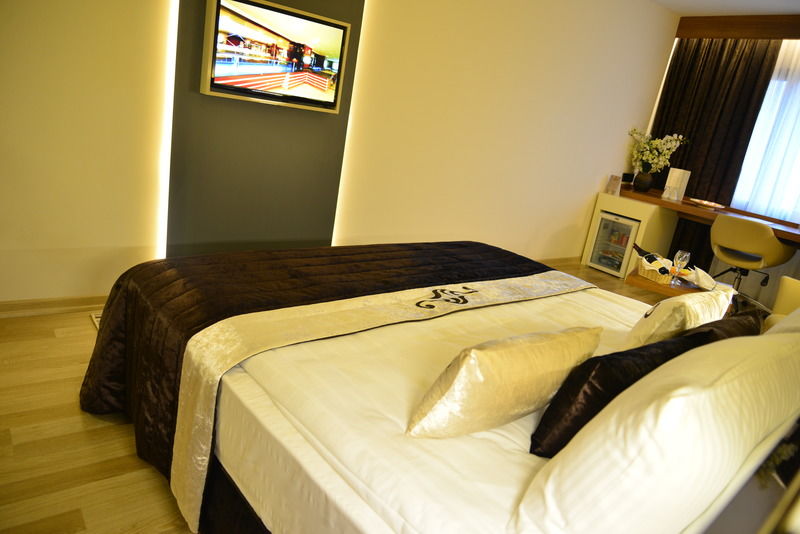 Aksan Hotel イズミル エクステリア 写真